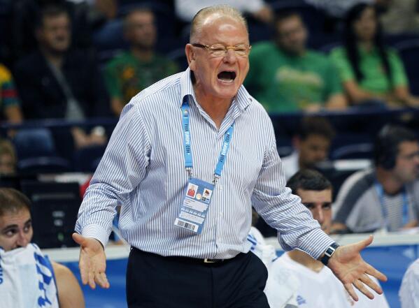 Dusan Ivkovic Serbian basketball coach dies at 77 AP News